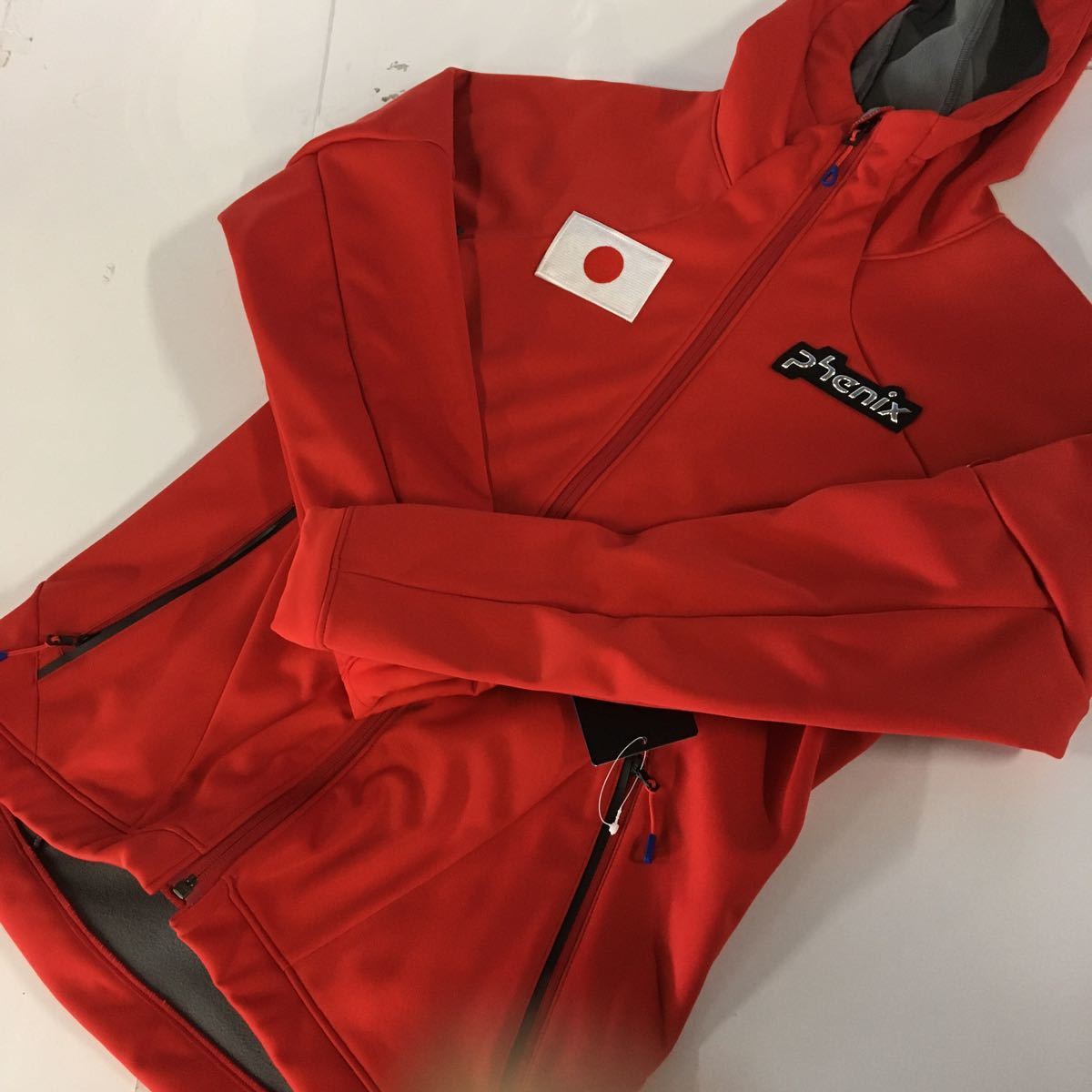 フェニックス Jacket スキーウェア phenix Thunderbolt トップス アウタージャケット Phenix MENSスキーウェア - PHENIX タナベ COLLECTION 紹介 NEWモデル 早期受注予約を6月1日より開始。石井