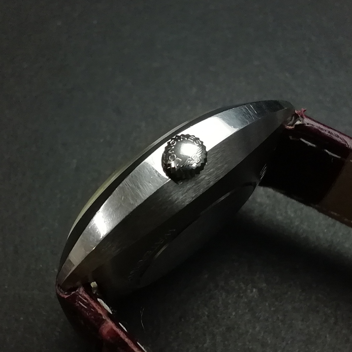 ブランドのアイテムを公式に取扱 LONGINES ADMIRAL ロンジン