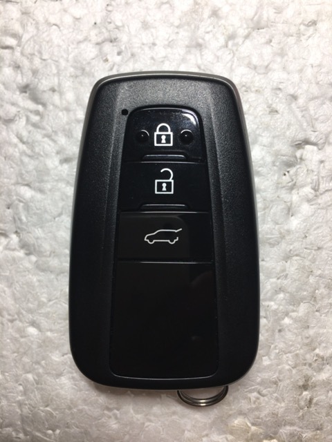 美品☆トヨタ☆ランドクルーザープラド☆150系☆スマートキー　3ボタン　281451-3330