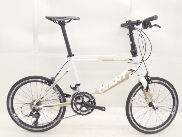 爆買い，人気SALE GIANT ミニベロ IDIOM1 2018年モデル Mサイズ ジャイアント 5E468-1(小径車（折り畳み、分割機構なし）)｜売買されたオークション情報、yahooの商品情報をアーカイブ公開 - オークファン 小径車（折り畳み、分割機構なし）