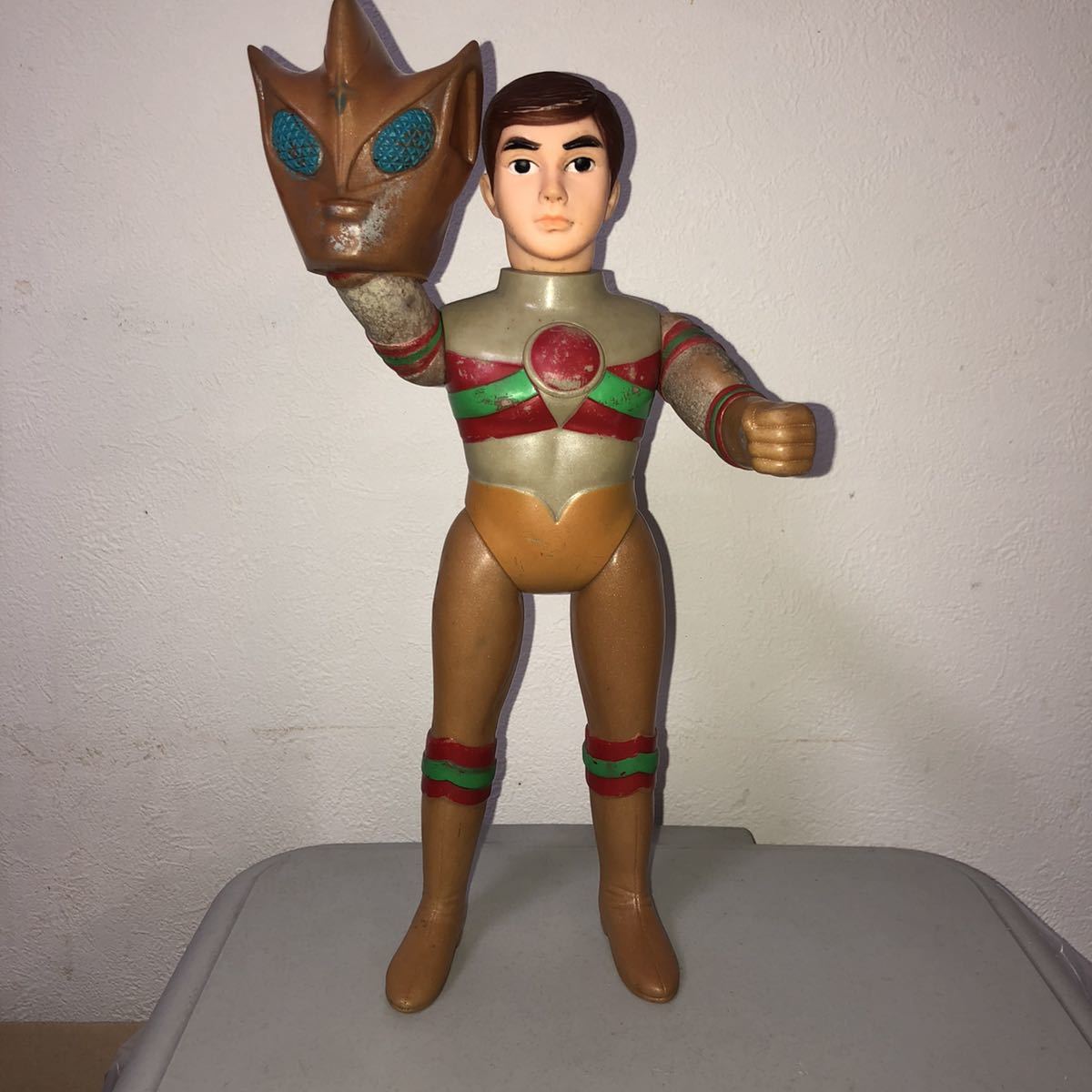 ☆昭和レトロ レッドファイター マスク付☆トリプルファイター 円谷