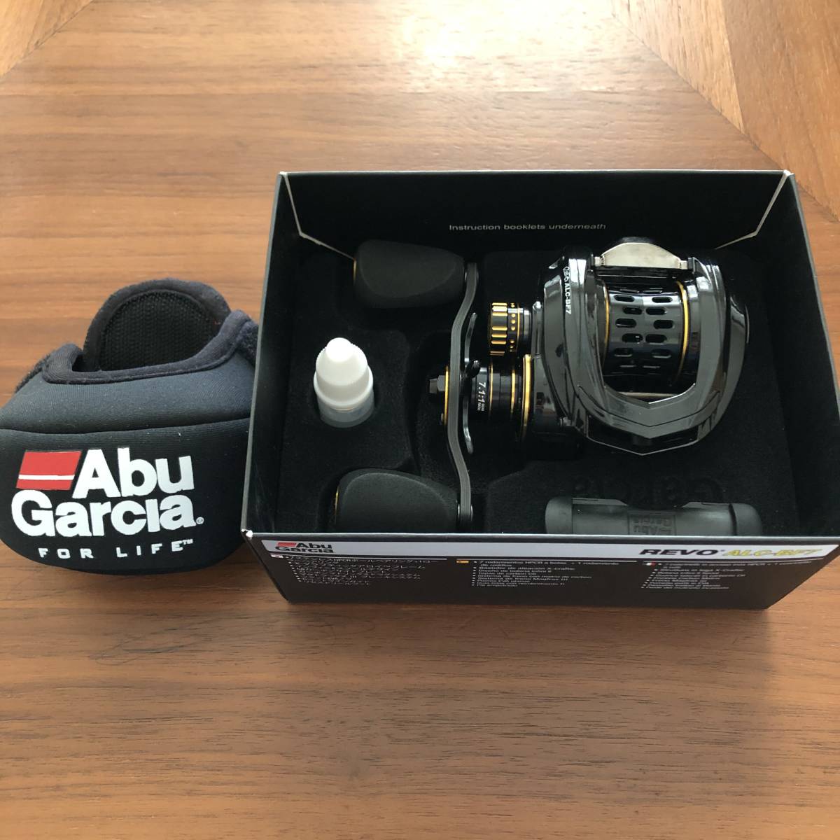 【爆買い，豊富な】 ABU Revo ALC BF7 右巻き(アブガルシア)｜売買されたオークション情報、yahooの商品情報をアーカイブ公開 - オークファン アブガルシア