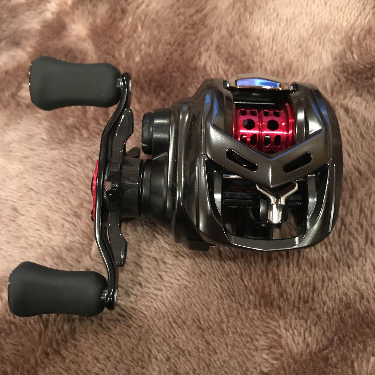 ダイワ アルファス air tw 8.6R 美品 右巻 【正規品，大人気】 【公式