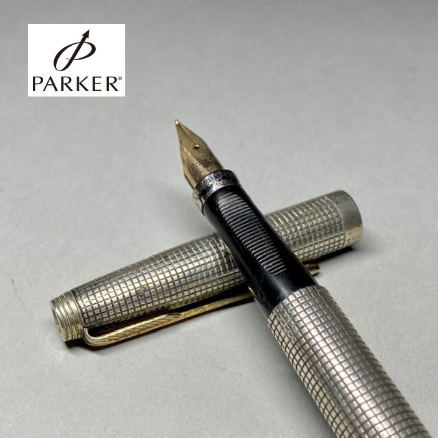 The Parker Duofold Centennial 万年筆とボールペンのセット
