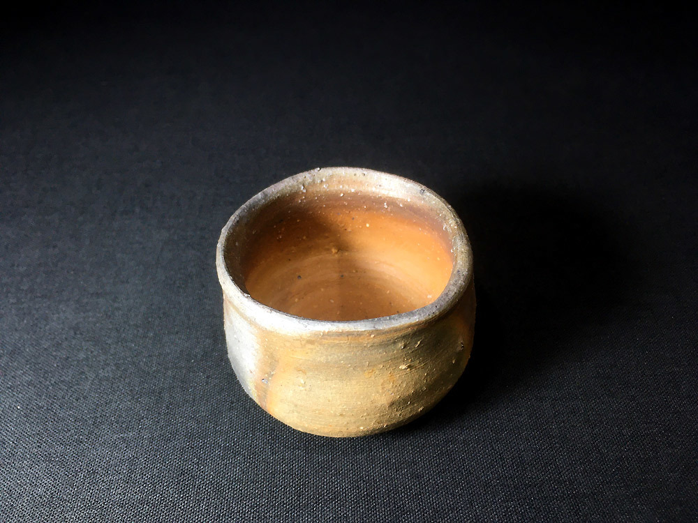 備前焼中村六朗徳利ぐい飲み共箱 ○備前焼名工 【中村六郎】 ぐい呑／共箱 検索～酒器徳利六郎 数多く中