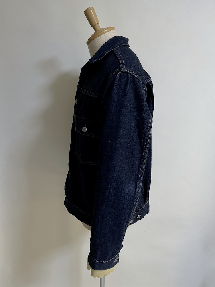 リーバイス LEVI