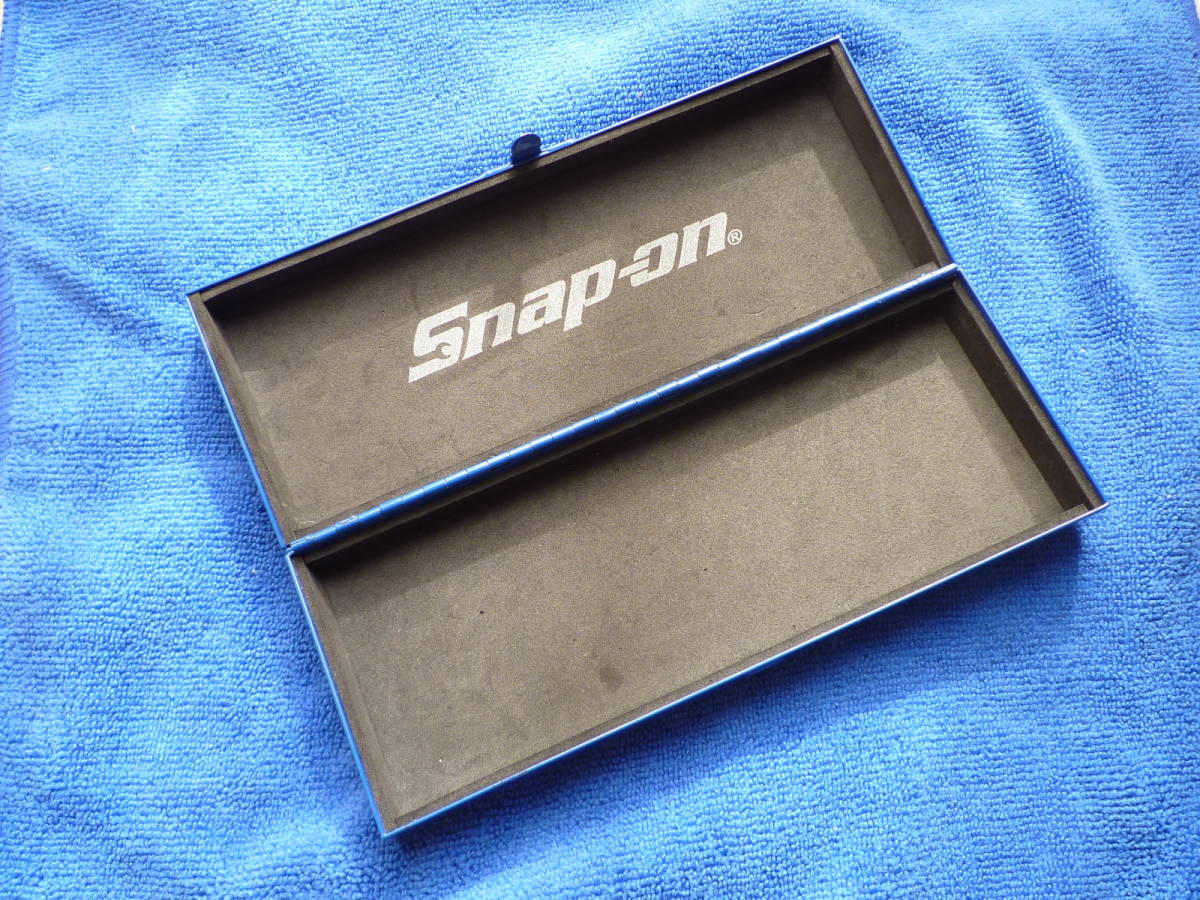 スナップオン Snap-on メタルケース KRA-206 ツールボックス 工具箱 ブルー レア品 小物入れ パーツケース
