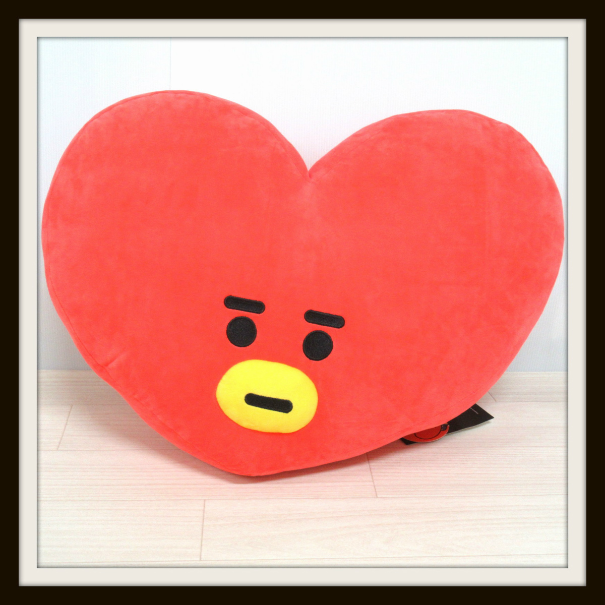 防弾少年団 Bts Bt21 Tataクッション 大 42cm V テテ タレントグッズ 売買されたオークション情報 Yahooの商品情報をアーカイブ公開 オークファン Aucfan Com