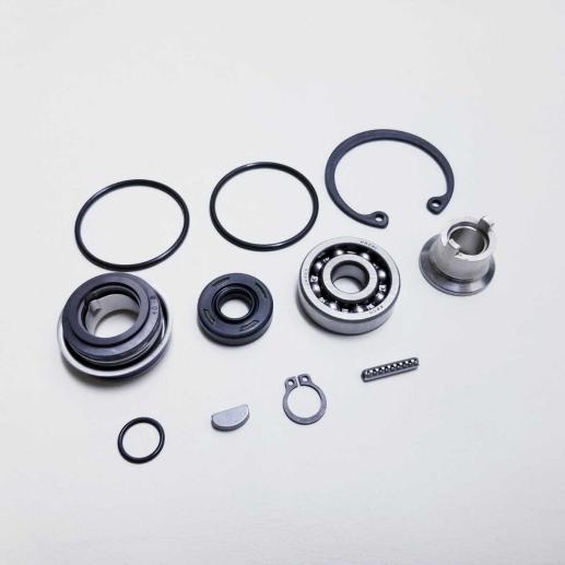 GT750 ウォーターポンプ エンジン リビルトキット オーバーホール