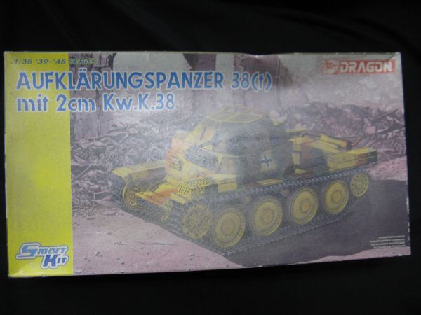 ドラゴン 1 35 Aufklarungspanzer 38 T 大特価