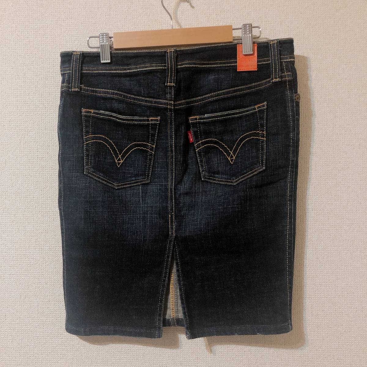 美品 リーバイス LEVIS LADY STYLE デニムスカート Mサイズ(Mサイズ  