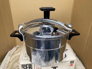 圧力鍋 sebのYahoo!オークション(旧ヤフオク!)の相場・価格を見る