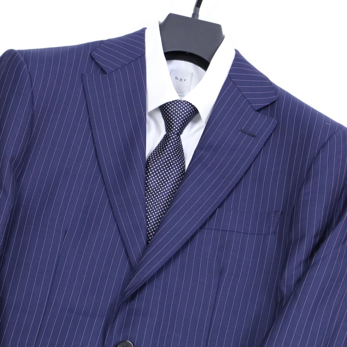 s424 新品 ONWARD x DORMEUIL オンワード樫山 ドーメル KIBOU311 ネイビー ストライプ 2B スーツ 最高級英国生地 日本製 SAMPLE濃紺 A6 w82 | ONWARD CROSSET 2024年の gotairiku PRE-ORDER