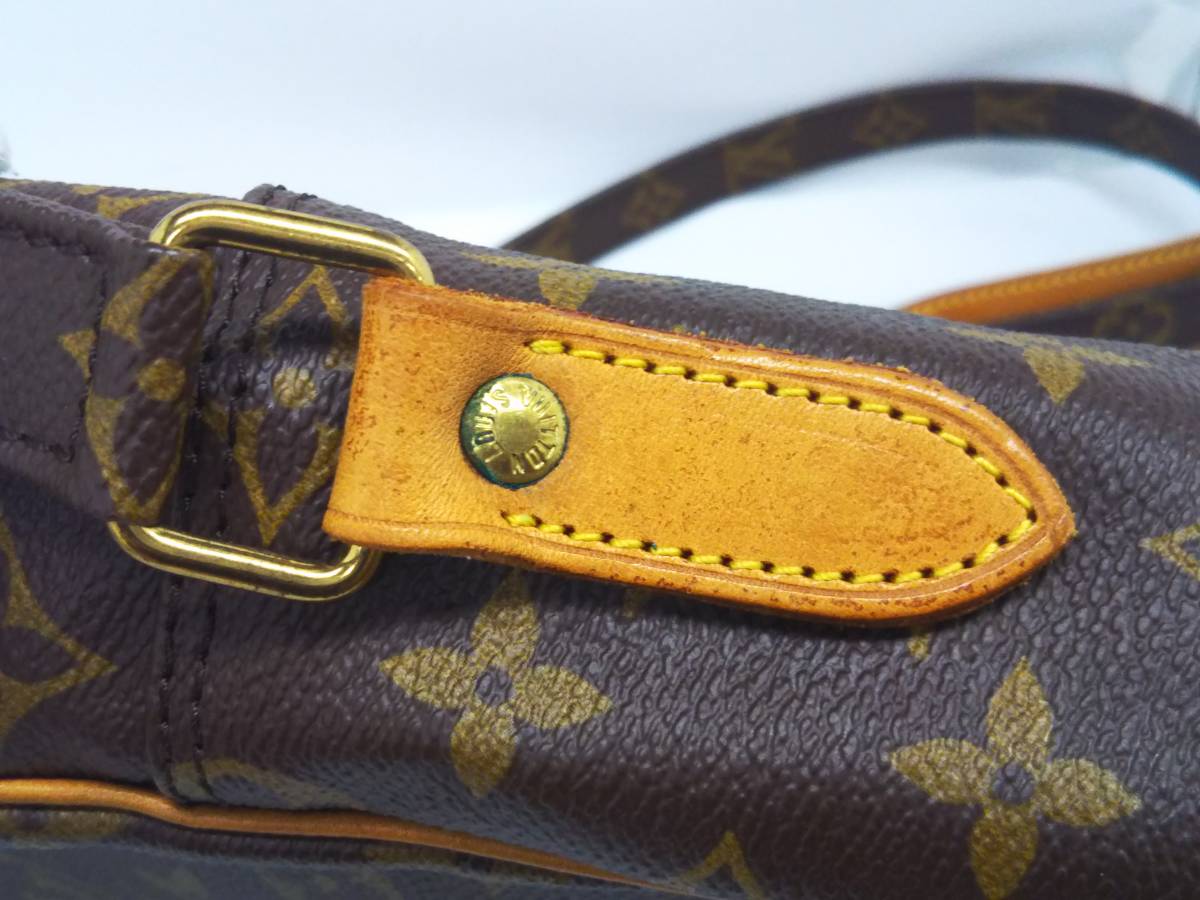 LOUIS VUITTON ルイヴィトン モノグラム ダヌーブGM ショルダーバッグ 