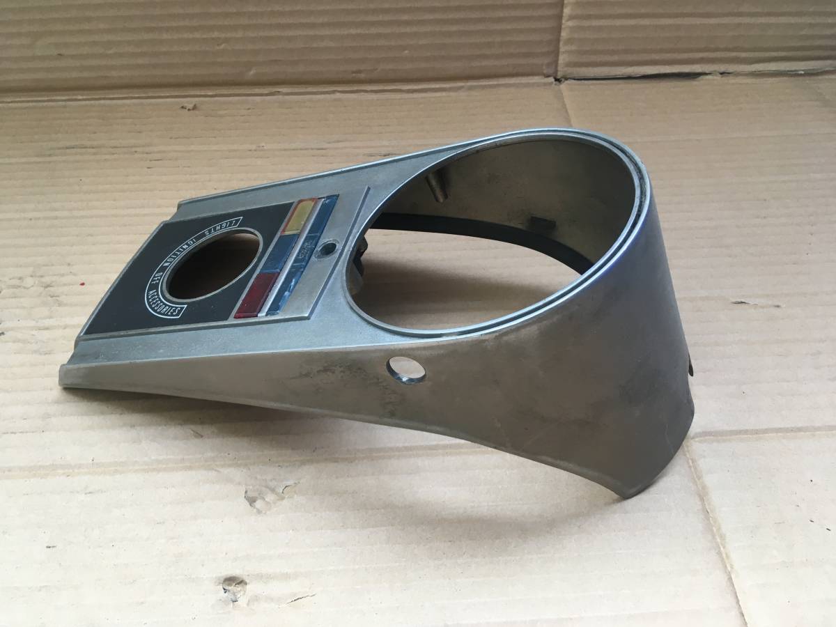 ビンテージハーレー　ショベル　FLH 6連メーター ハーレー ショベル FLH メーターカバー ビンテージ 当時物 車種不明