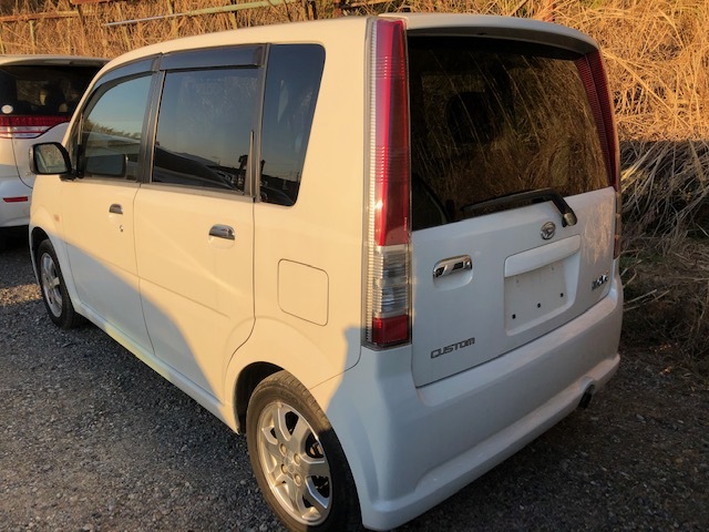 ☆ダイハツムーヴカスタム L150S　バックドア・テールゲート　Ｈ１５ ホワイト