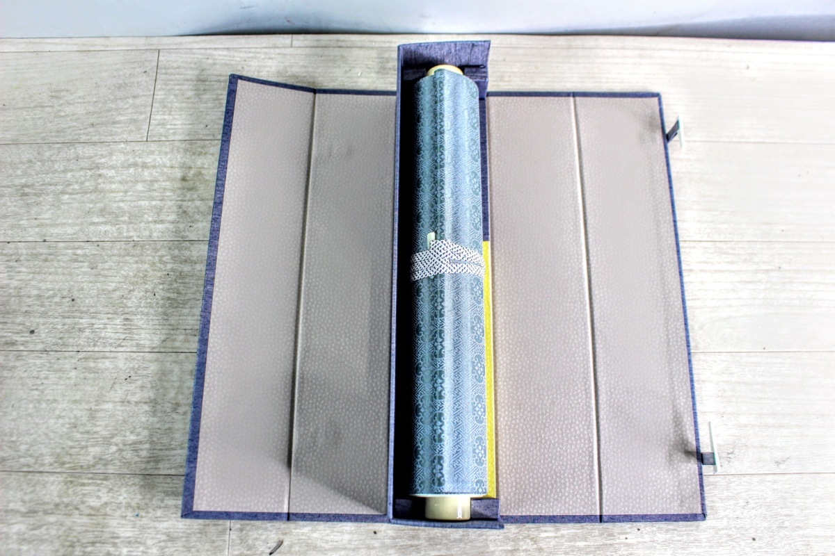 No.3898【美品】　鳥文斎栄之　春情四季画巻　 (秘蔵浮世絵集成)　 春画 巻物　浮世絵 時代 和本 絵草紙 草双 江戸 錦絵 古美術　箱付き