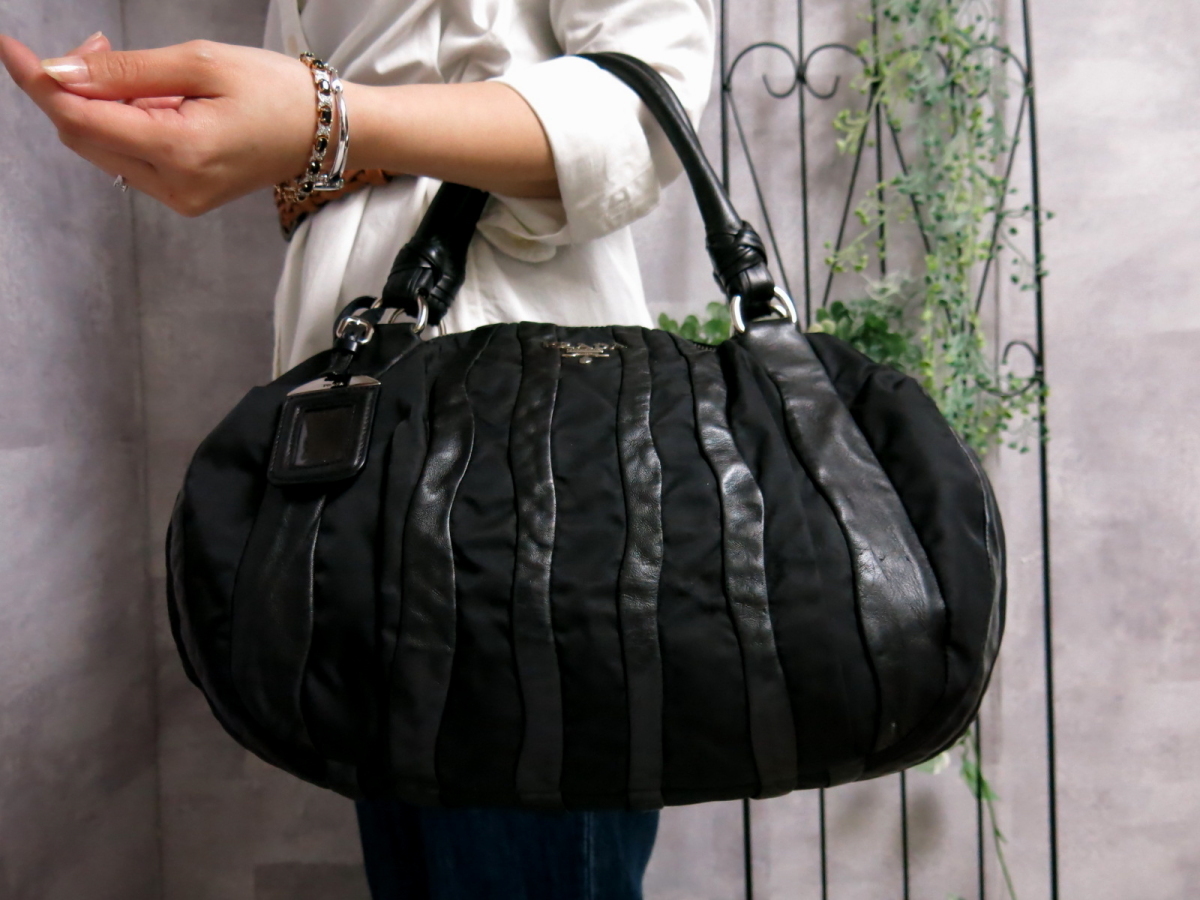 プラダクリムソンポコノナイロンストライプナッパレザー革 ○超美品 