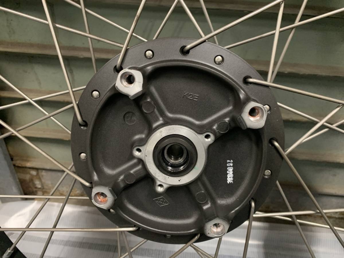 CT125 ハンターカブ 純正フロントリアホイール 良好 - メルカリ