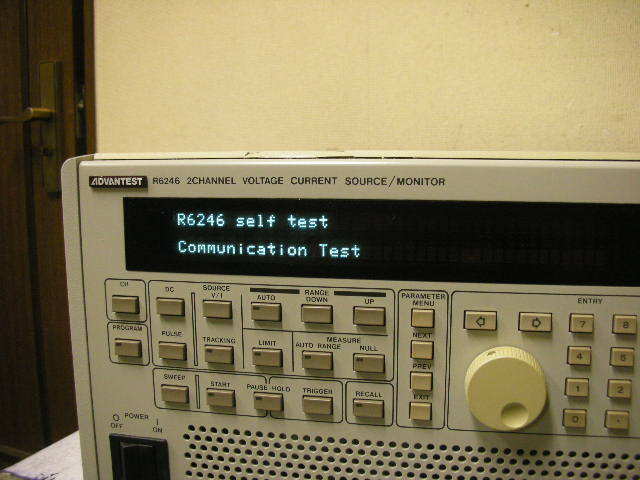 ADVANTEST R6246 2CHANNEL VOLTAGE CURRENT SURCE / MONITOR