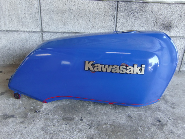 Z400GPタンク カワサキ 当時物 傷