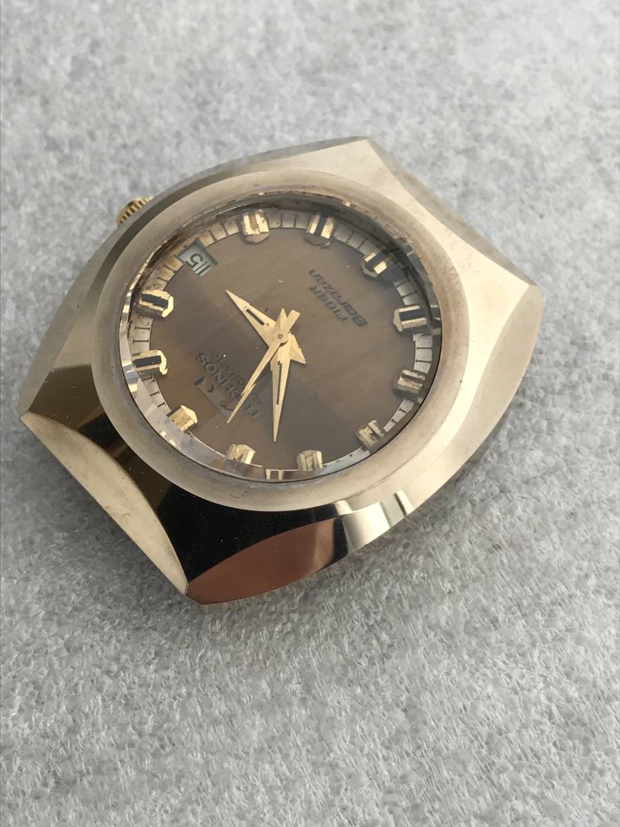 テクノス TIGER BORAZON カットガラス 自動巻き 25石 メンズ時計