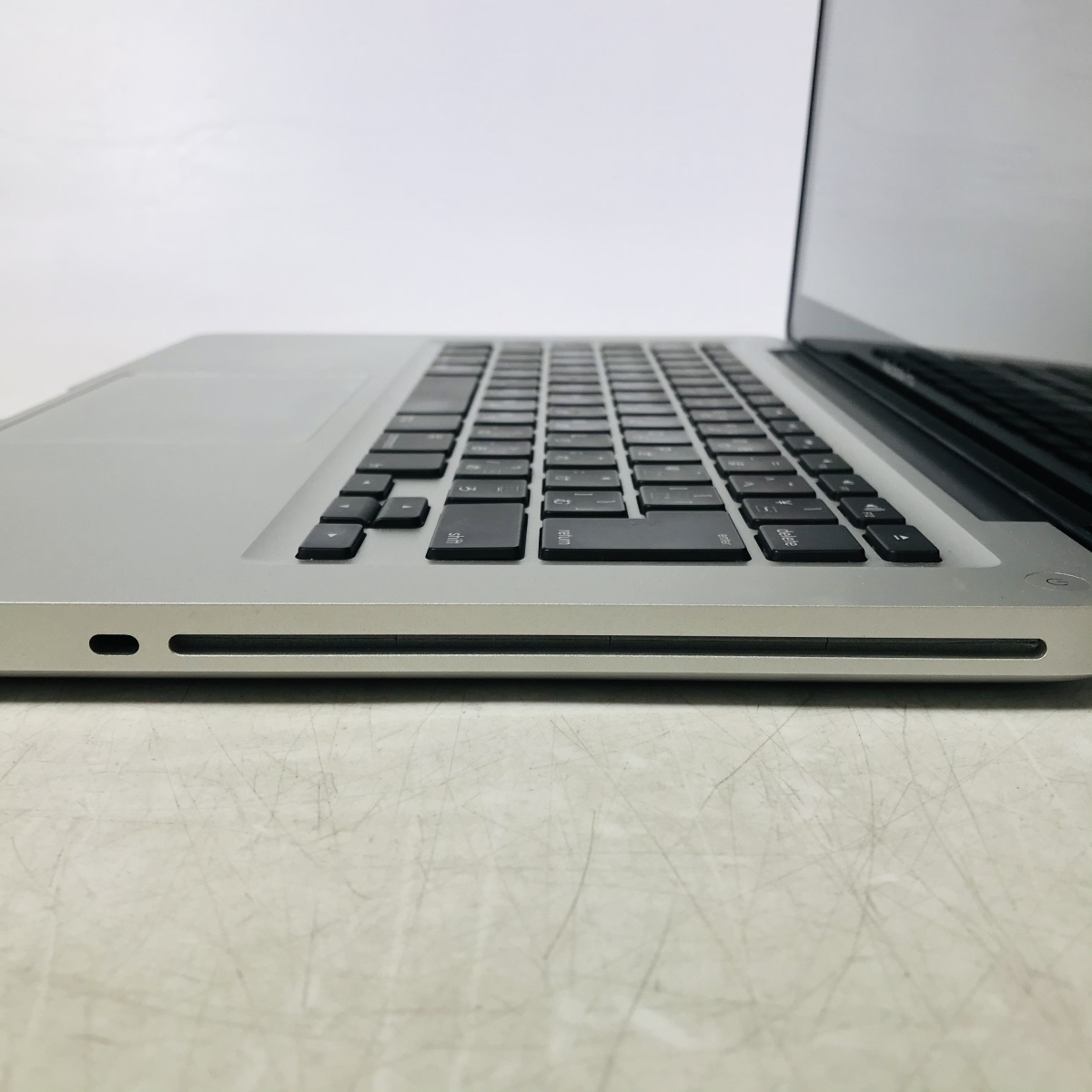 MacBook Pro Early pro 128回 中古・リファービッシュ・整備済み再生品