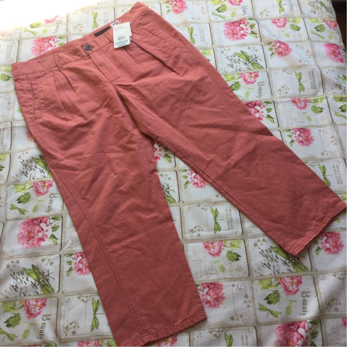 ●untitledアンタイトル♪春夏向きクロップドパンツ●大きいサイズ44(15号17号)●新品タグ付き●淡いピンク系●洗い加工♪綿麻パンツ大きめ