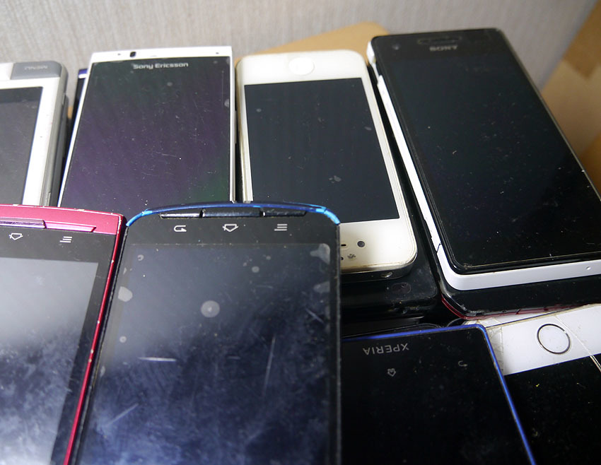 ジャンク スマホ まとめて52点セット Yahoo!オークション - ジャンク
