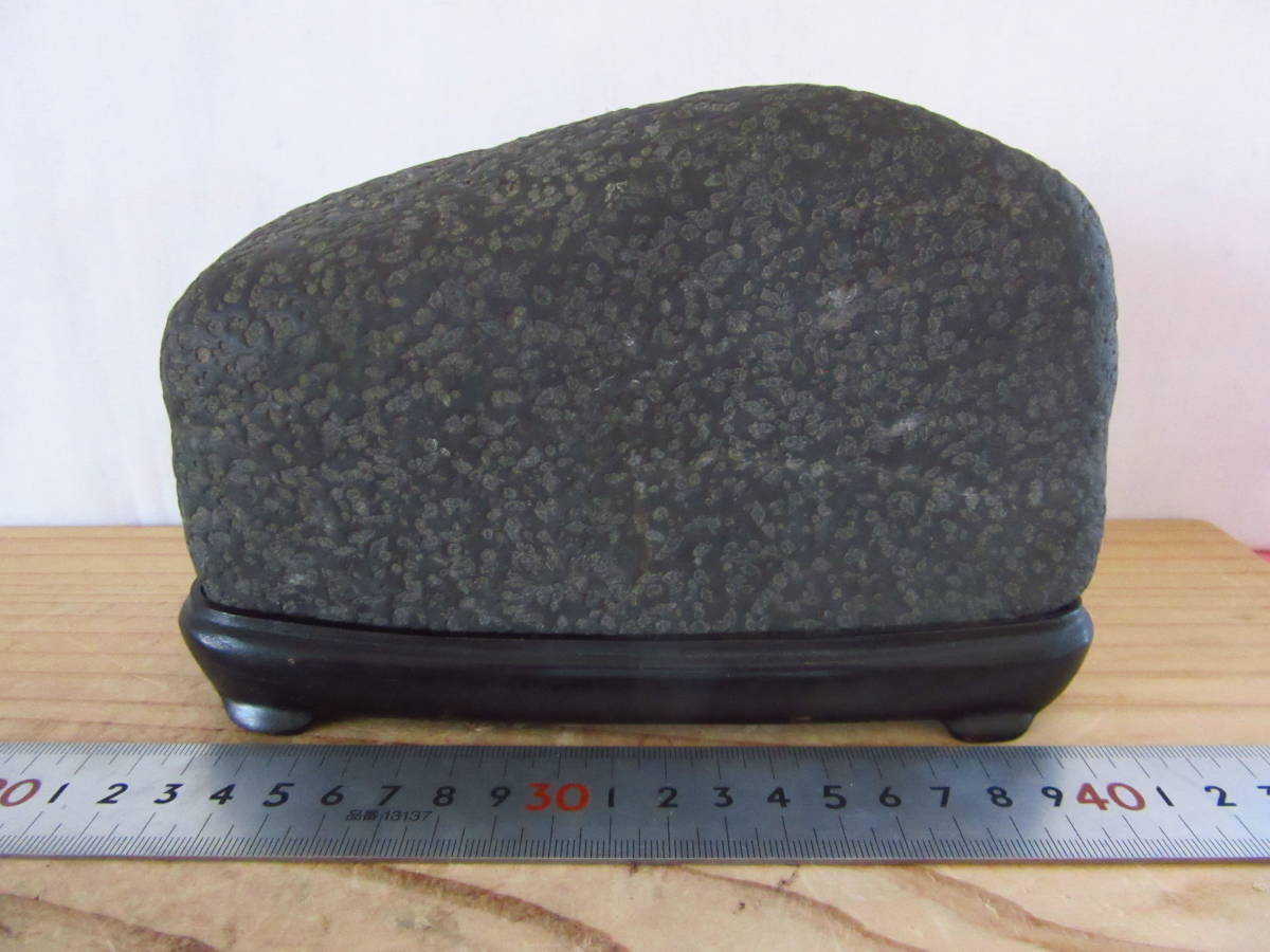 瀬田川自然石 水石 鑑賞石 大梨地 古い石 18.5cmx12，5cmx5cm 2kg