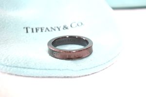 ティファニー リング メンズの平均価格は9 650円 ヤフオク 等のティファニー リング メンズのオークション売買情報は13件が掲載されています