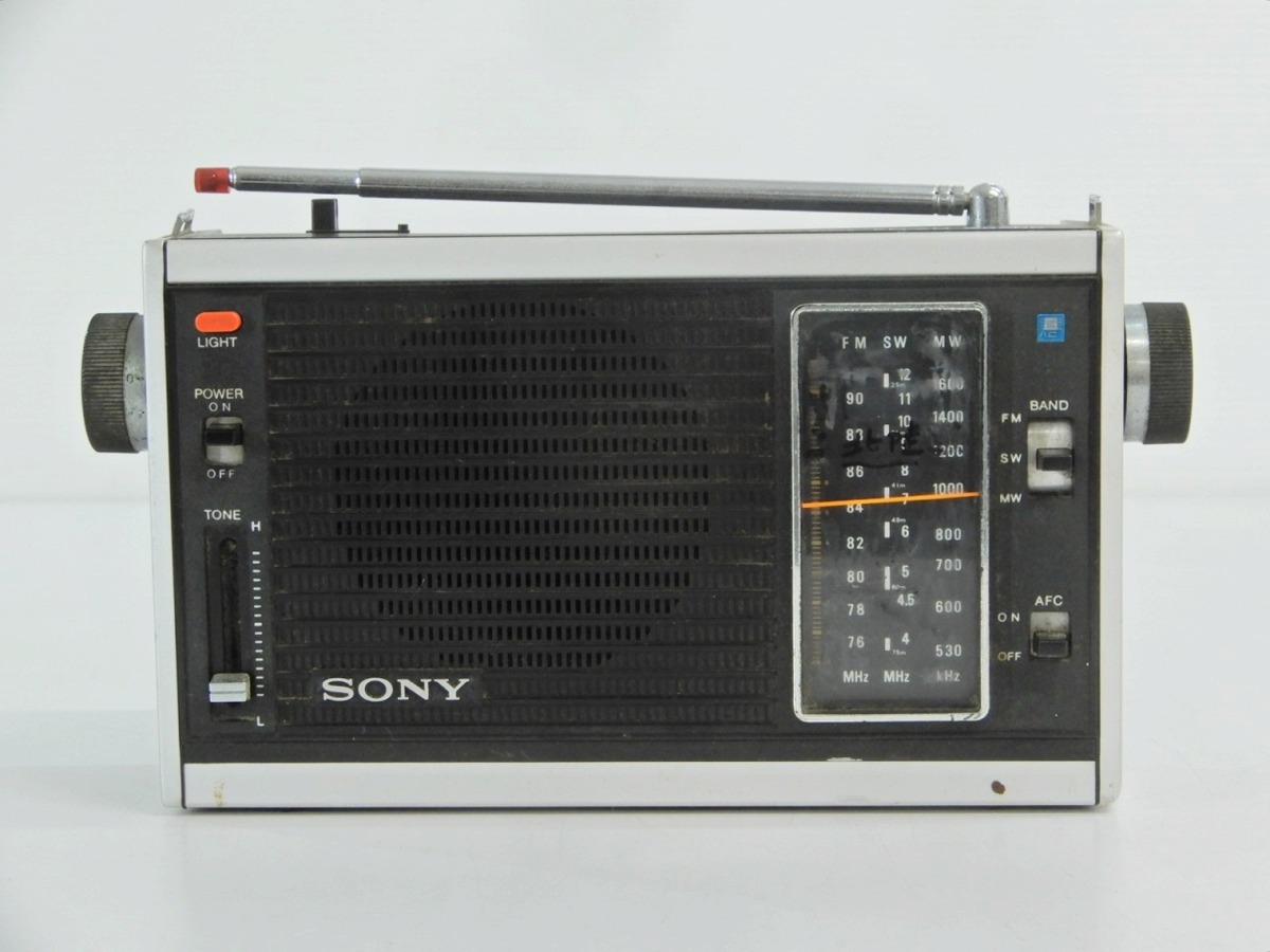 C600 SONY ソニー ラジオ FM AM 3BANDS ポータブル ラジオ ICF-5300 