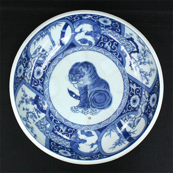 古伊万里の大鉢虎図？