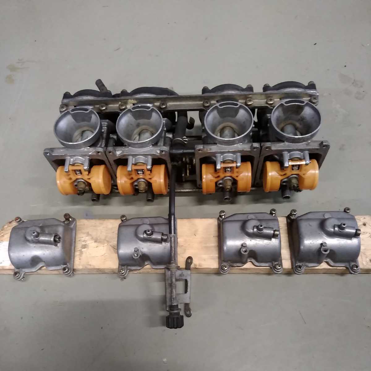 カワサキ ゼファー400 V552 キャブレター ゼファー400 キャブレター 