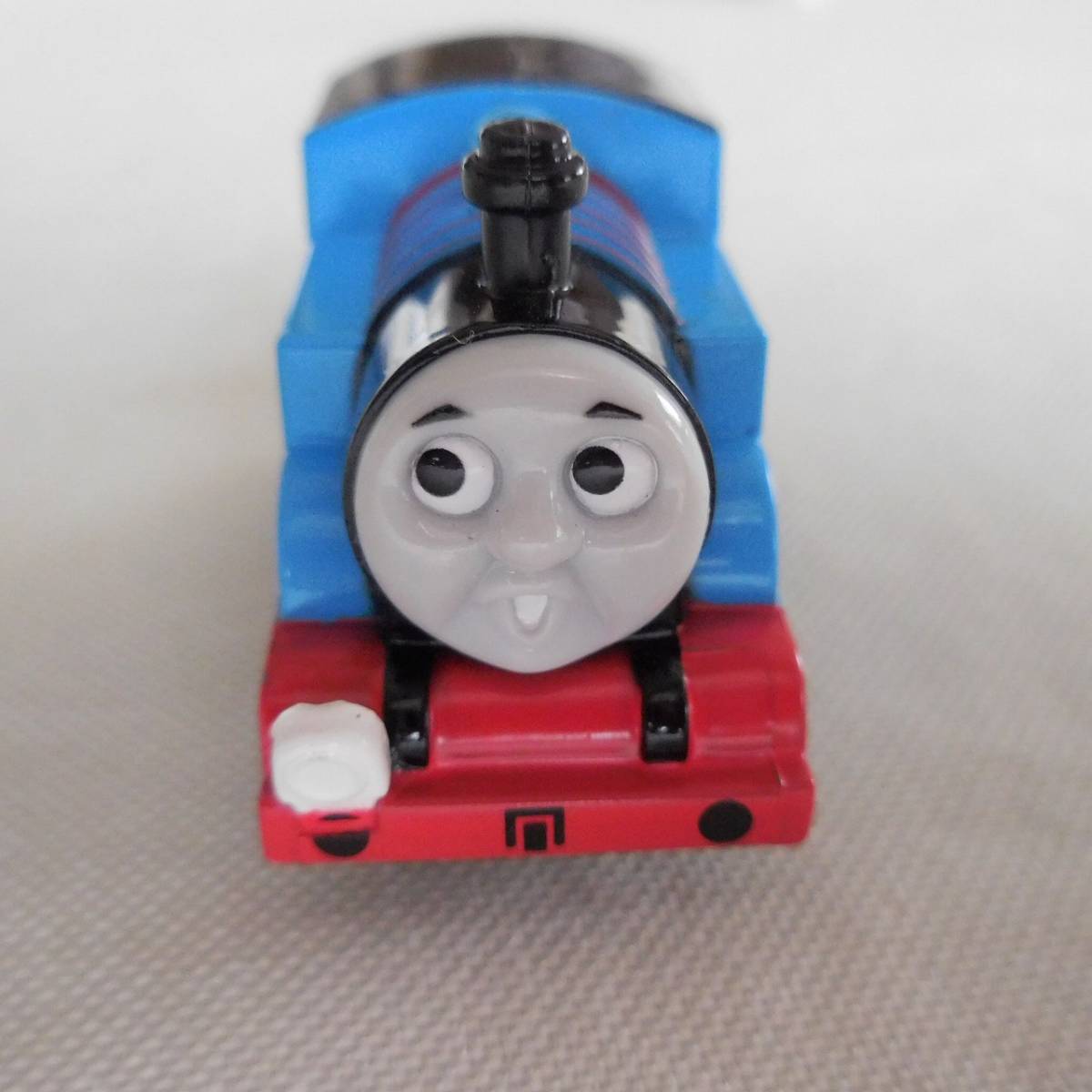 ◇開封済み◇カプセルプラレール◇ゼンマイなし◇驚いた顔◇トーマス 