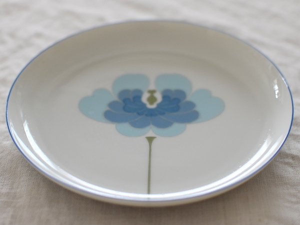 Rut Bryk No.7618「Rosenthal〈ポリゴン ⁄ 冬の旅〉大プレート：タピオ