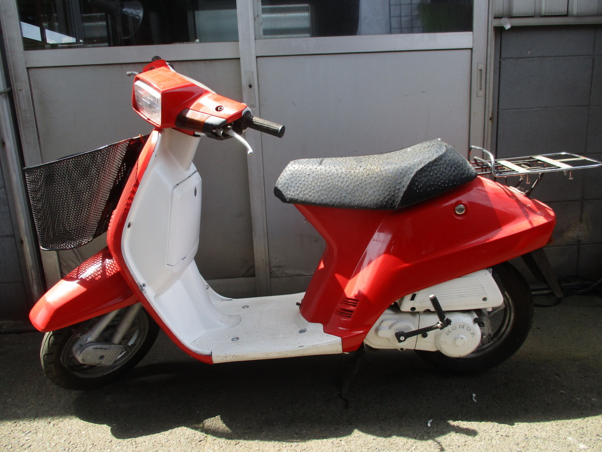 PCX | ホンダ：PCXの諸元 原付二種ならではの『コスパ＆便利 PCXは 