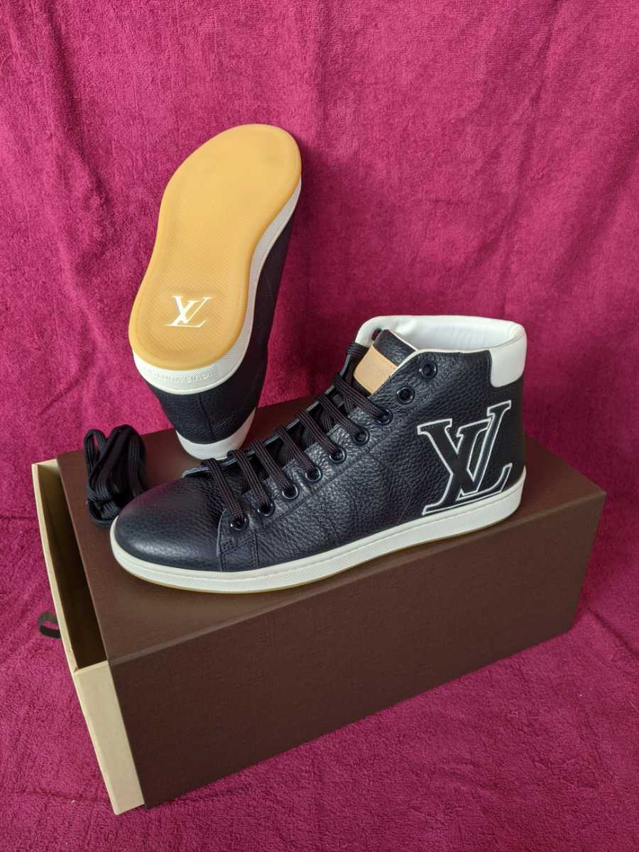 LOUIS VUITTON 国内発送ルイヴィトン 未使用品靴LOUIS VUITTON 