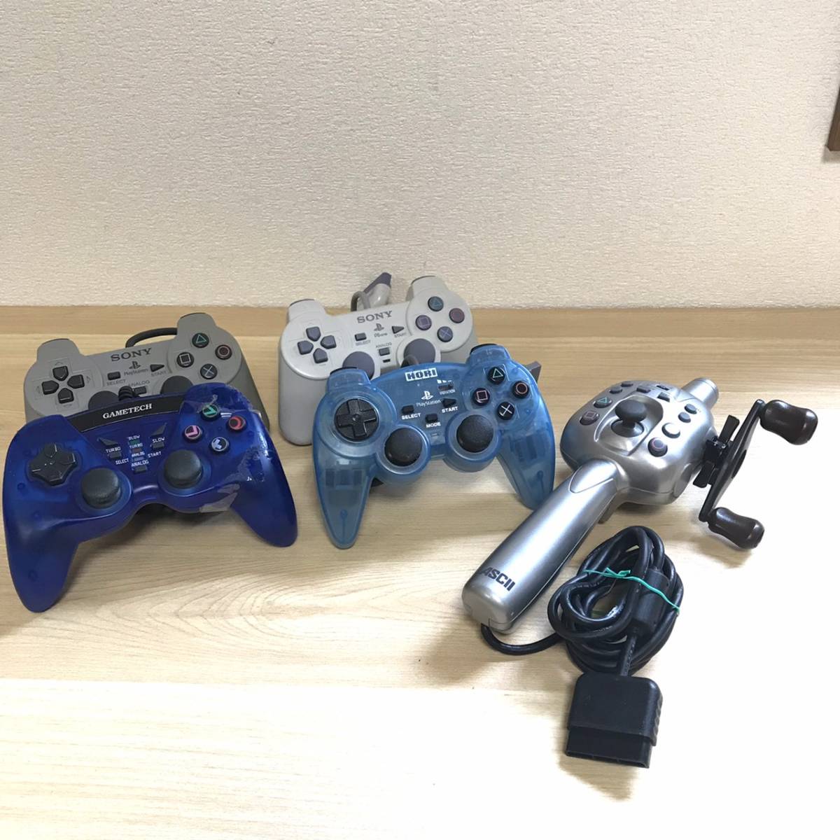 ジャンク まとめて出品 プレイステーション つりコン2 コントローラー Y118 コントローラー 売買されたオークション情報 Yahooの商品情報をアーカイブ公開 オークファン Aucfan Com