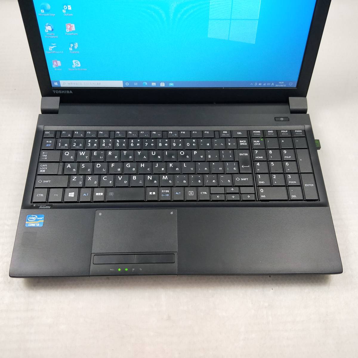 □驚速Toshiba satellite B553/J i3-3120M 2.5GHz x4/4GB□SSD:240GB