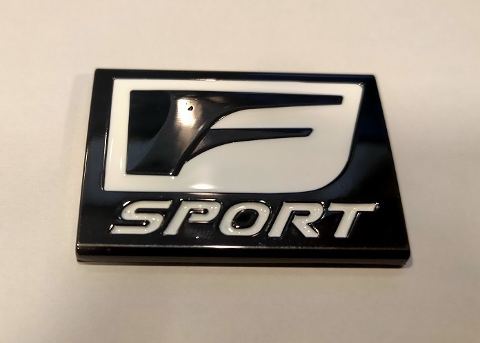 定形外 レクサス F スポーツエンブレム ホワイト ブラック 国内発送 社外品 レクサス 売買されたオークション情報 Yahooの商品情報をアーカイブ公開 オークファン Aucfan Com