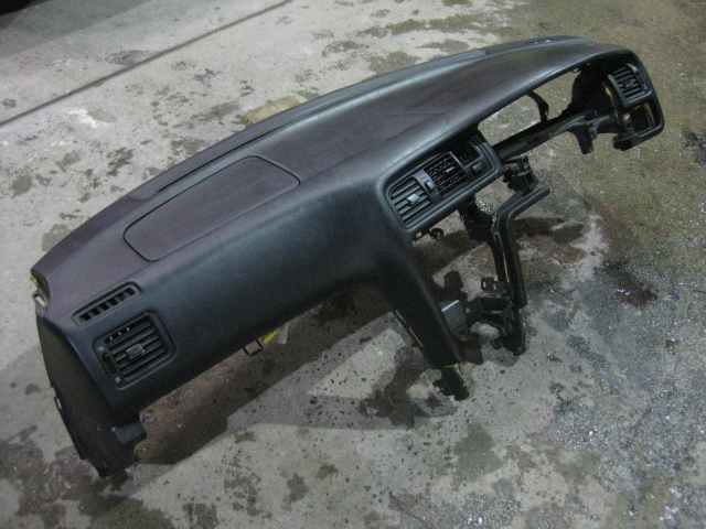 Jzx100ダッシュボード 格安っ!JZX100後期用ダッシュボード☆程度良いほうだと思います