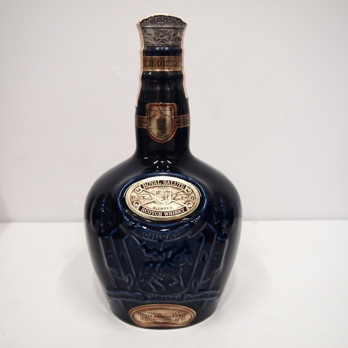 Ghb4 Chivas Brothers Royal Salute シーバス ブラザーズ ロイヤルサルート 21年 1387g 700ml 40度 古酒 未開栓 スコッチ 売買されたオークション情報 Yahooの商品情報をアーカイブ公開 オークファン Aucfan Com
