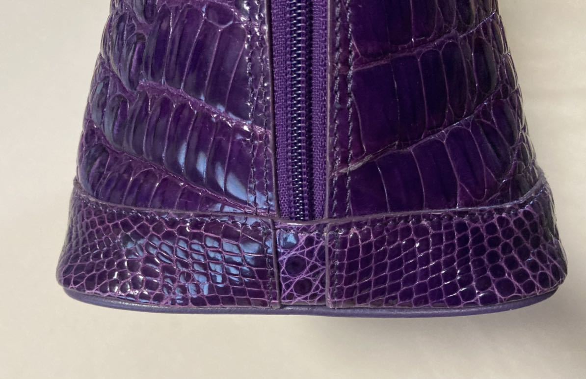 クロコダイル CROCODILE シャイニー ハンドバッグ パープル 紫 未使用