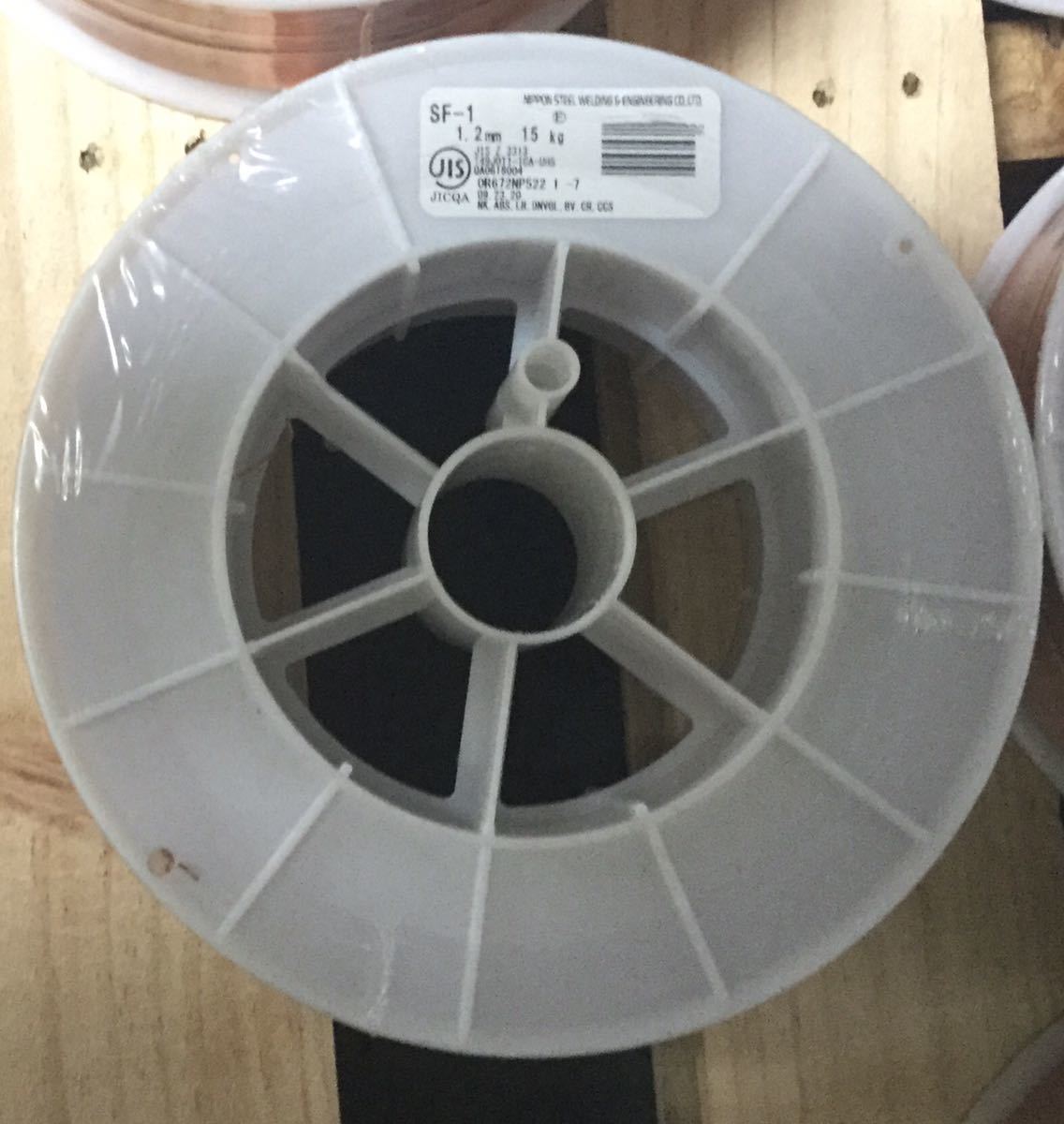 超激得，限定SALE 軟鋼 SF-1 1.2 x 15Kg フラックス入りワイヤ 日鉄 溶接 溶接棒 4(消耗品)｜売買されたオークション情報、yahooの商品情報をアーカイブ公開 - オークファン 消耗品
