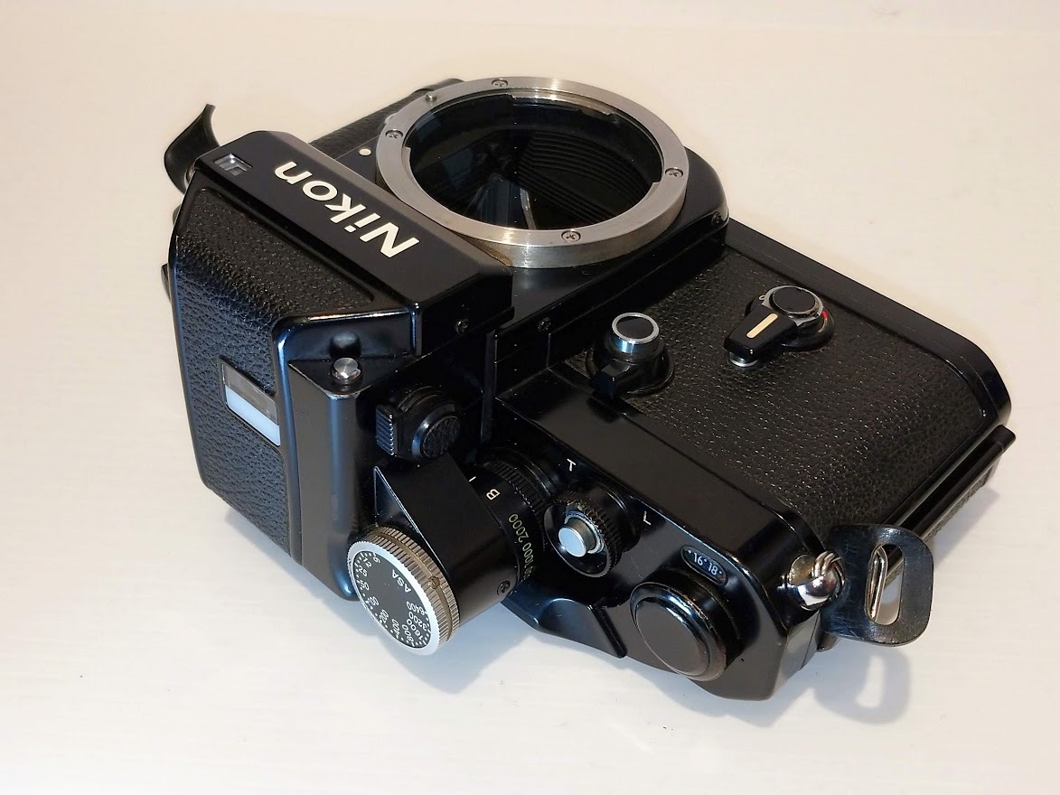 限定セール,新品 【完動美品/人気のブラック!】 ニコン Nikon F2 フォトミック(DP-1)ブラック 所有欲を満たす機械式一眼レフの歴史的名機です!#182