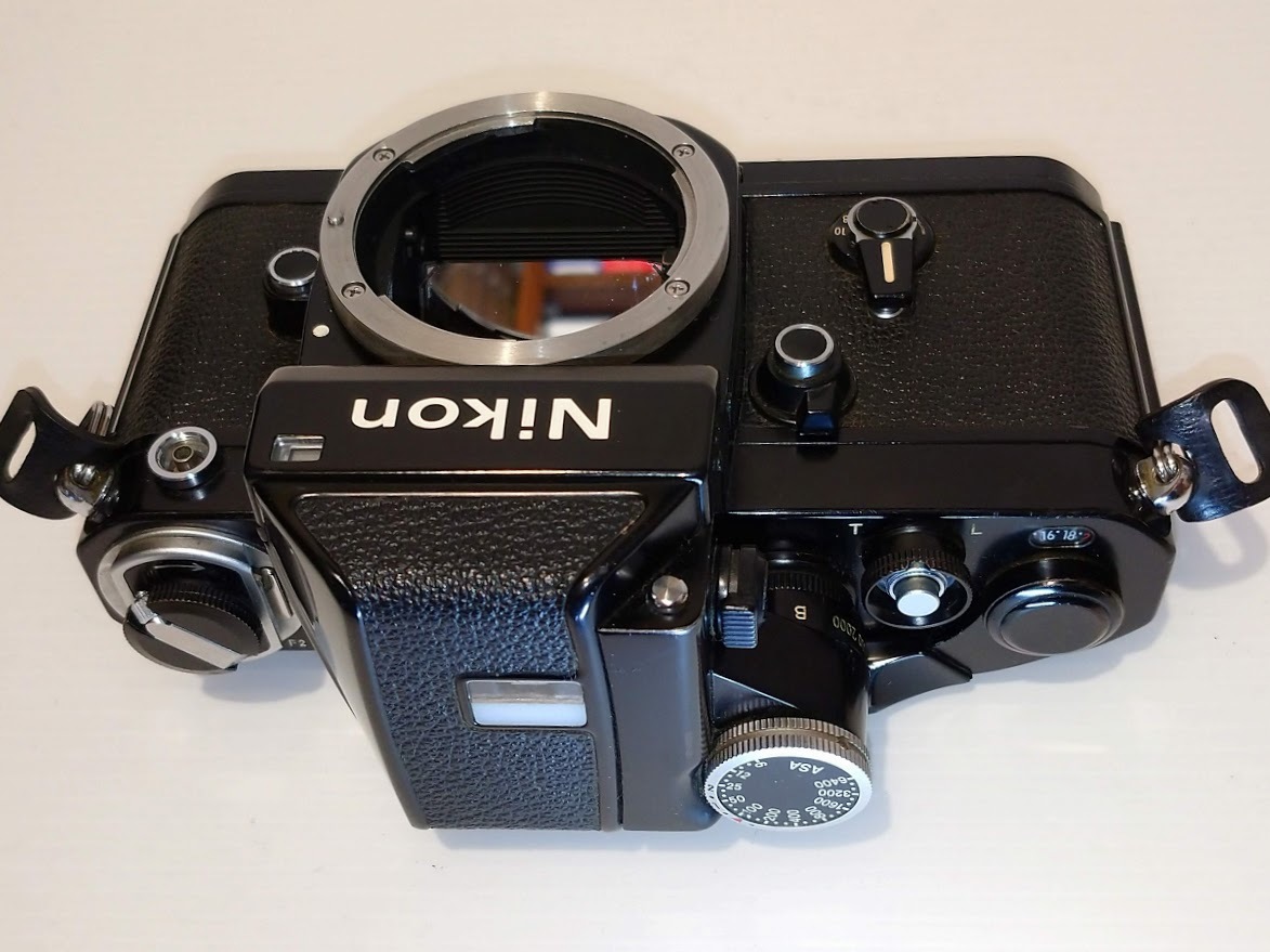 限定セール,新品 【完動美品/人気のブラック!】 ニコン Nikon F2 フォトミック(DP-1)ブラック 所有欲を満たす機械式一眼レフの歴史的名機です!#182