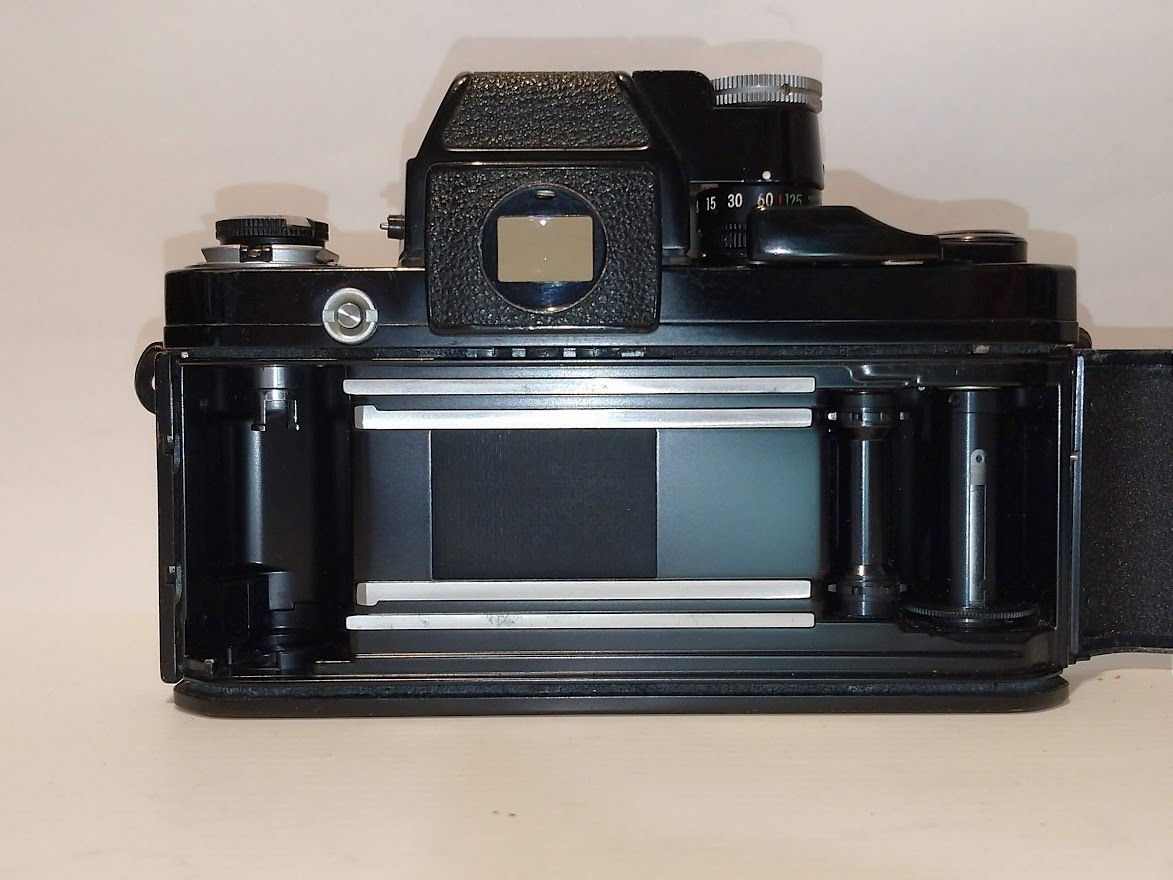 限定セール,新品 【完動美品/人気のブラック!】 ニコン Nikon F2 フォトミック(DP-1)ブラック 所有欲を満たす機械式一眼レフの歴史的名機です!#182