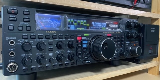 200W出力！！YAESU FT-2000D　FP-2000 電源セット 八重洲無線 FT-2000D（200W）FP-2000（専用電源） 美品 【公式通販】
