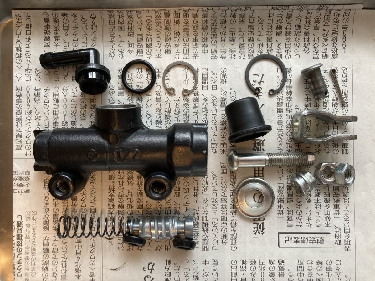 リアマスターシリンダー オーバーホール 分解＆清掃済み 互換性 Z1000